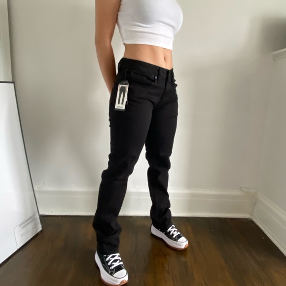 LOW RISE BLACK JEANS - Picture 5 of 6